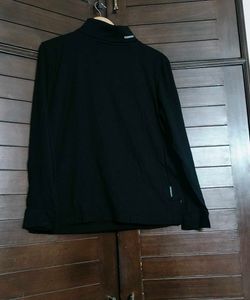 Donnay Men Black Cotton long neck Tshirt