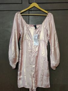 💥PRICE DROP 💥💥FOREVER 21 PINK PLAYSUIT