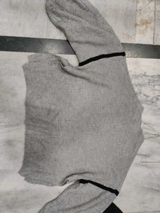 Gray Knit Pullover Sweater🩶