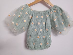 Shirred Daisy Embroidered Crop top