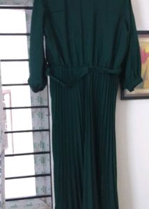 Women&#39;s Green Dress