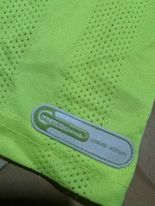Pack of 4 Neon Training BIBS - Kids (8-14yr old)