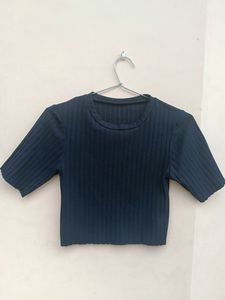 Dark blue ribbed crop top