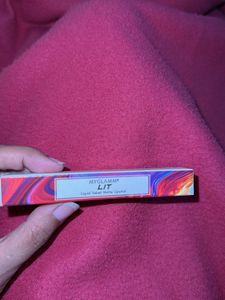 Myglamm LIT Lipstick
