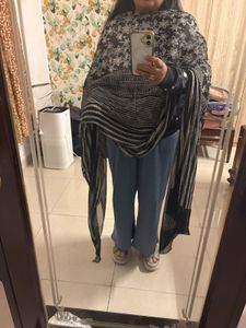 Elegant Black & White Dupatta