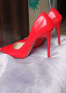 Pointed Toe Stilettos👠