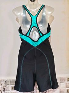 🎄Buy 1, Get 1 Free🎁Medium Size Speedo Swimsuit