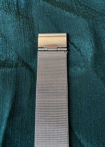 Unisex Dw Silver Stainless Steel Round Dial Watch