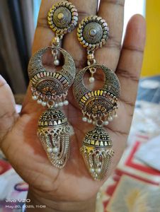 2 Beautiful Silver Earrings 😍