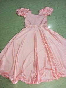 BEAUTIFUL GOWN