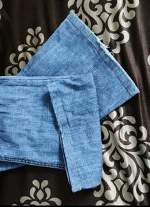 Uniqlo Bootcut Y2K Light Wash Denim Jeans