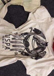 2 Graphic Print T-Shirts