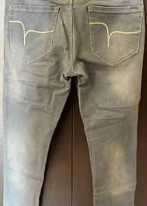 Flying Machine Slim Fit Men&#39;s Grey Denim Jeans