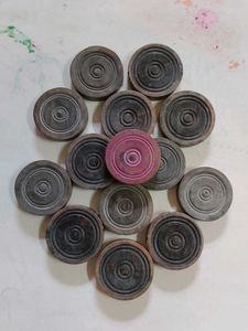 Carrom Coins Set