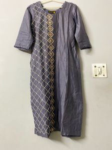 Metallic Grey Suit And Pant Set: Beads+Gota Patti