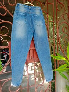 Women High Waist Washed Jeans