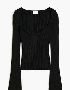 Black Fitted Top