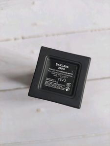 Huda Beauty Foundation- On Discount!!