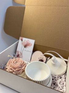 Premium Handmade Gift Hampers