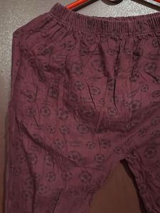 Maroon patterned pants