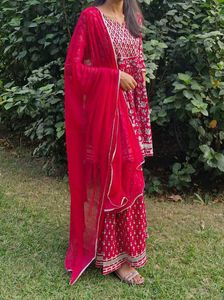 Kurta Set With Duppata