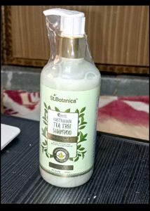 St.Botanica Tea Tree Shampoo