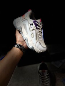 Trendy Sneakers For Girls/Womens