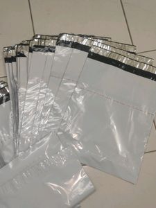 25 Pieces 8*10 Inch Courier Bag Packing
