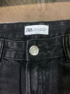 *Steal Deal* ZARA Black Straight Leg Jeans