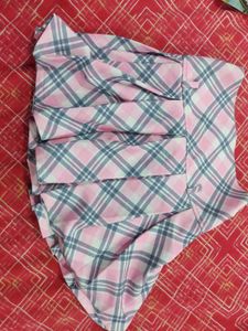 Pink & Grey Pleated Skirt For 5 To 6.5 Years Old