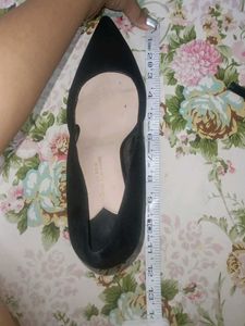 Dorothy Perkins Black suede Heels