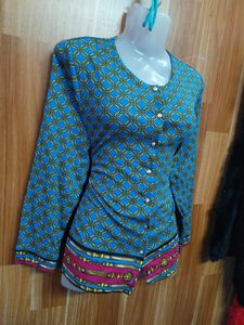 Beautiful Printed Top 4may3