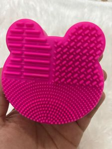✨ Premium Makeup Brush Cleaner | Quick &amp; Gentle