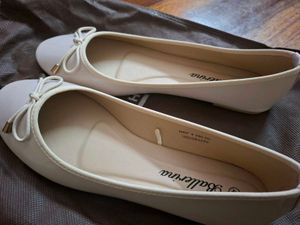 Shoeshine India Peach Ballerinas Size 41