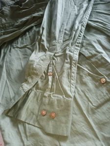 Green Long Sleeve Button-Down