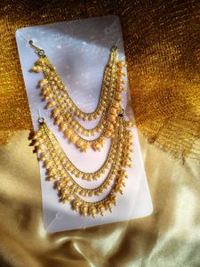 Ear Chain 🤩