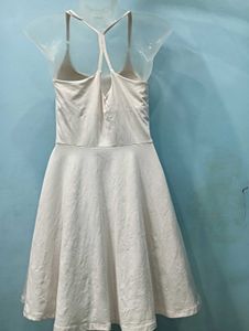 White Sleeveless 💙Sundress 38,40