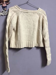 solid woolen crop sweater