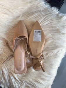Ginger By Lifestyle Embellished Pointed Heels