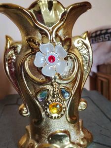 Beautiful 😍 Golden Colour Flower Vase 😍