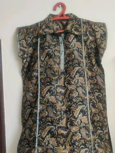 Paisley Print Top