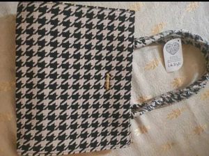 Houndstooth Tote Bag