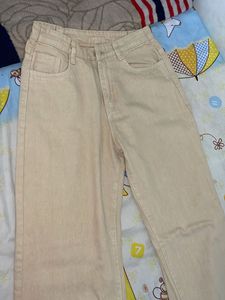 Beige Wide-Leg Jeans