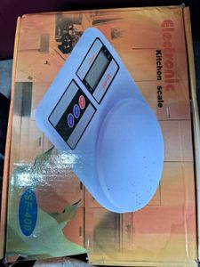 Electronics Weight Machine