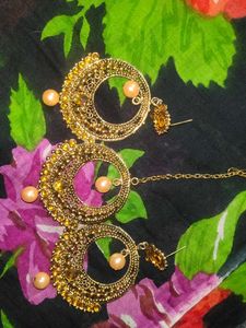 Earrings With Mang teeka!!!