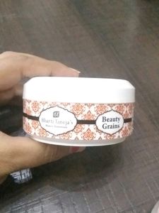 Face Peel Mask Powder And Beauty Grains