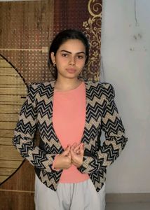 Stylish Patterned Blazer Jacket