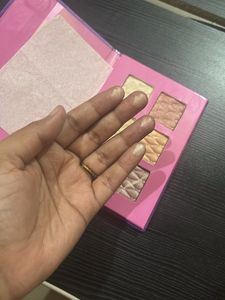 Recode Highlighter Palette
