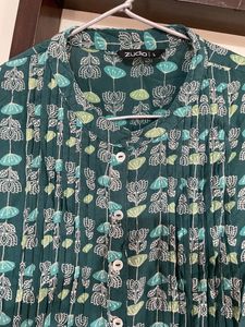 Green Sleeveless Side And Front Cut Kurti