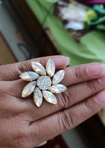 new Flower Crystal Cocktail Ring